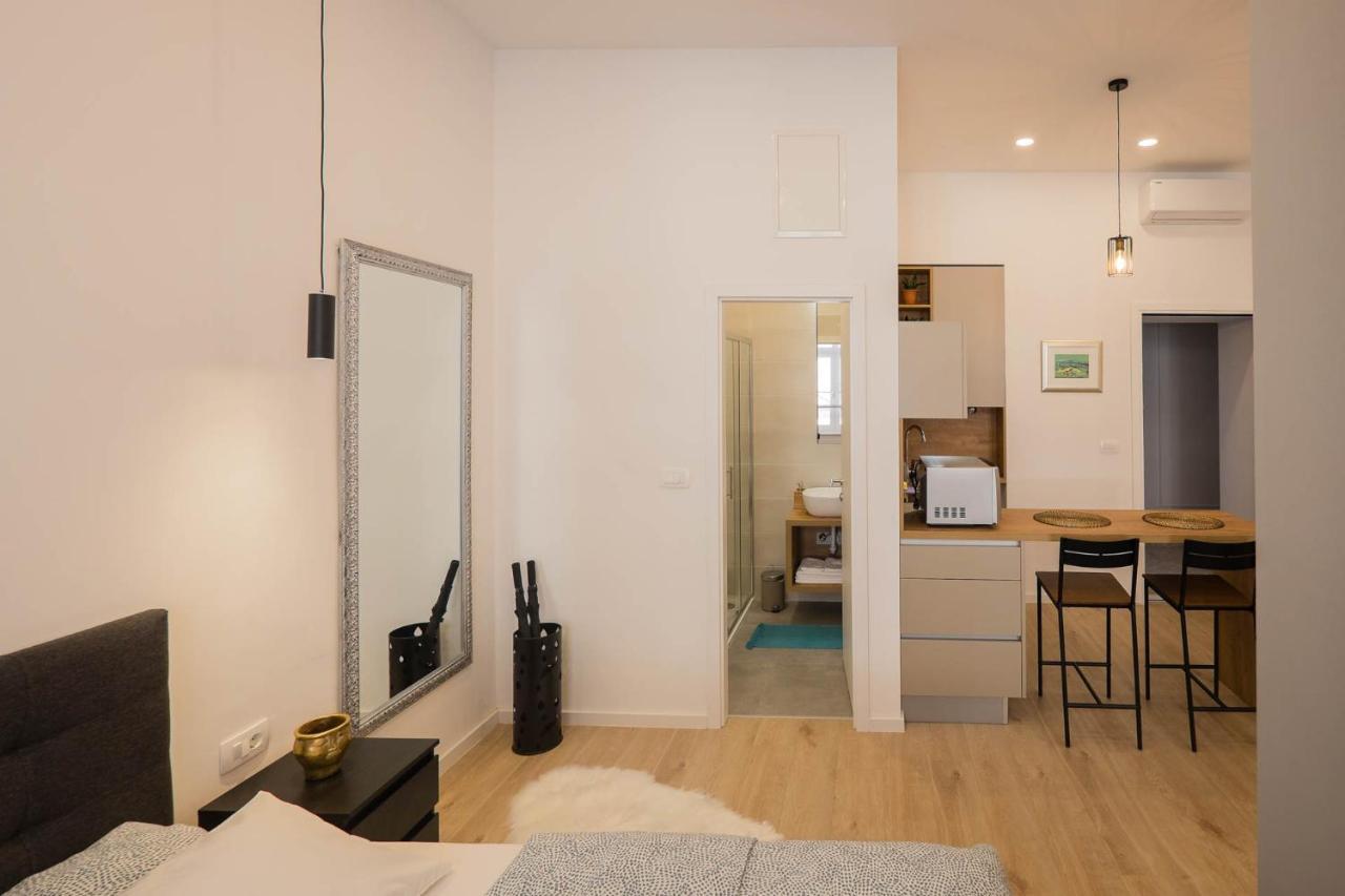 Downtown Excelsior Apartment Загреб Екстериор снимка